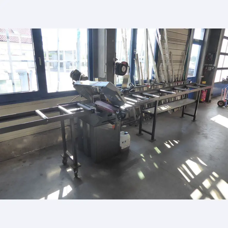 Equipement d'entreprise et de commerce dans le domaine de la construction métallique et de la soudure<br>.-2