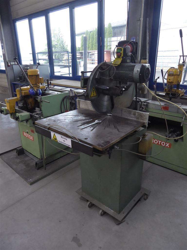 Equipamento operacional e comercial no domínio da construção em aço e metal, tecnologia de soldadura<br>-1