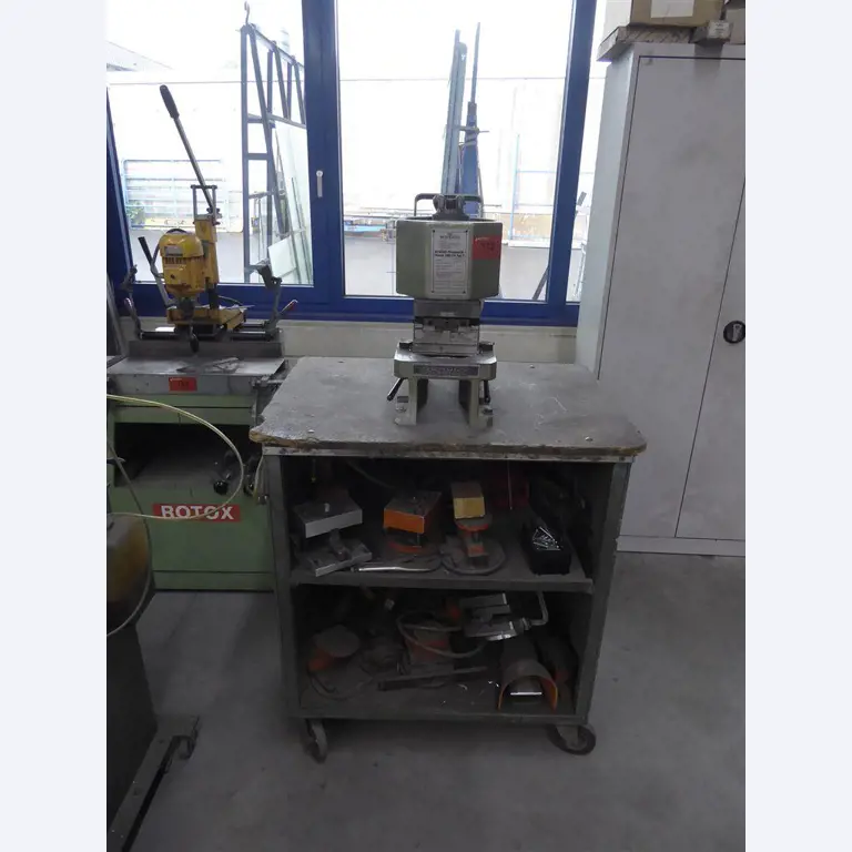 Betriebs- und Geschäftsausstattung aus dem Bereich Stahl- und Metallbau, Schweißtechnik<br>-1