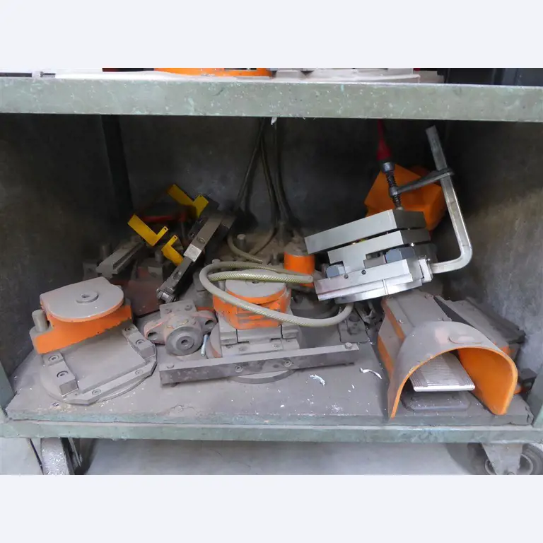 Betriebs- und Geschäftsausstattung aus dem Bereich Stahl- und Metallbau, Schweißtechnik<br>-5