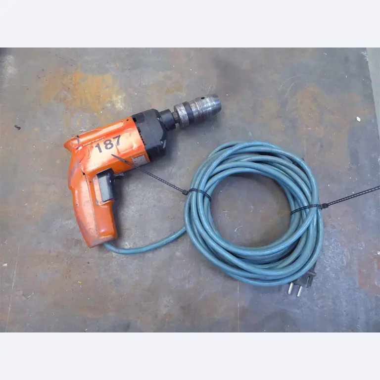 factory and office equipment from the steel and metal construction sector, welding technology<br>-1