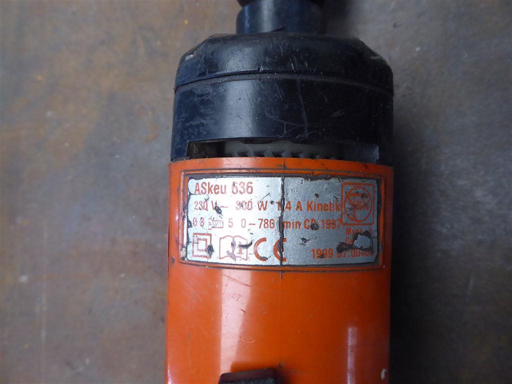 factory and office equipment from the steel and metal construction sector, welding technology<br>-2