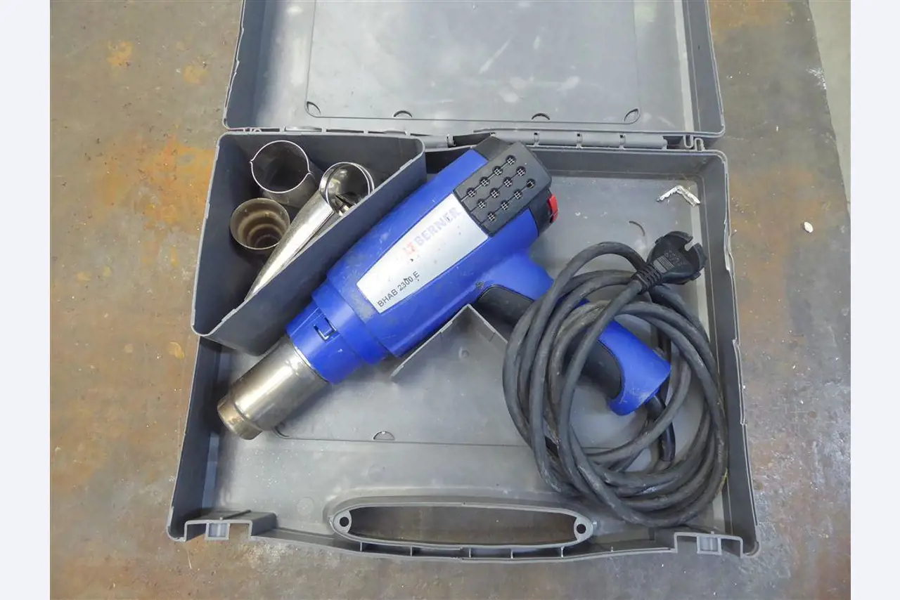 Betriebs- und Geschäftsausstattung aus dem Bereich Stahl- und Metallbau, Schweißtechnik<br>-1