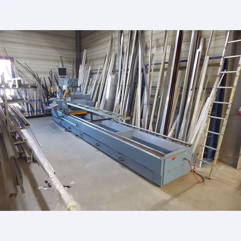 Equipamento operacional e comercial no domínio da construção em aço e metal, tecnologia de soldadura<br>-1