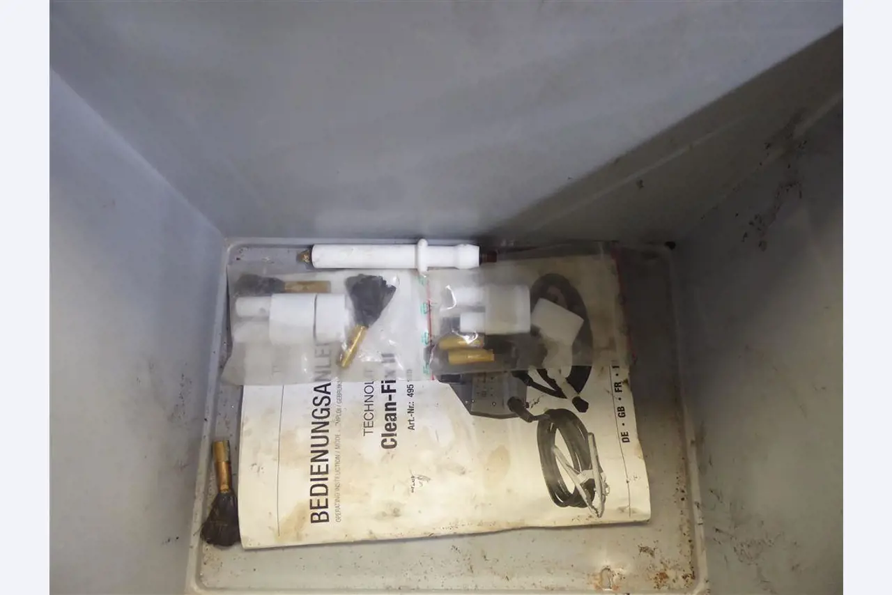 Betriebs- und Geschäftsausstattung aus dem Bereich Stahl- und Metallbau, Schweißtechnik<br>-4