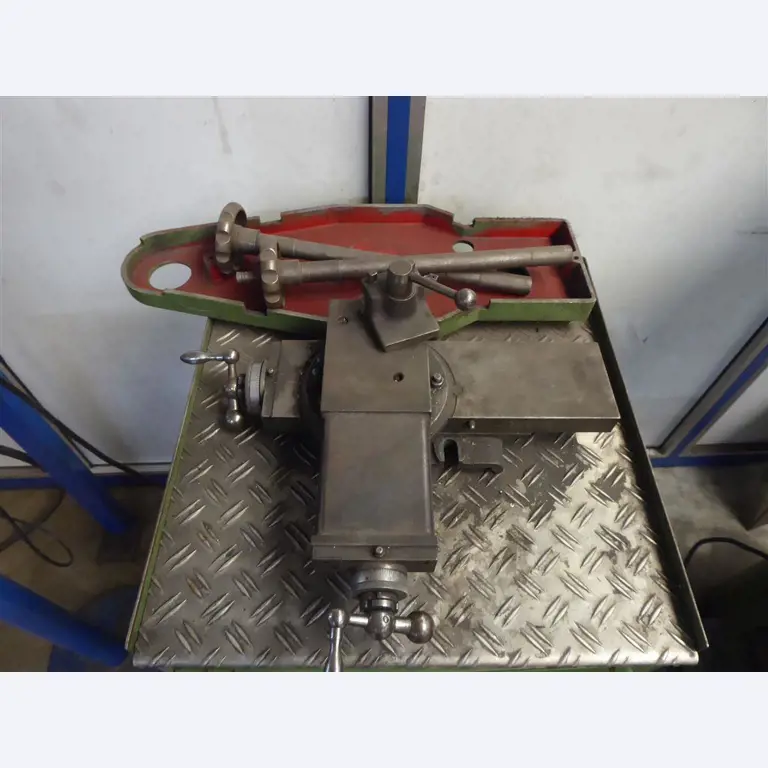 Equipamento operacional e comercial no domínio da construção em aço e metal, tecnologia de soldadura<br>-11