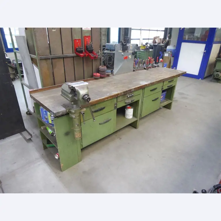 Betriebs- und Geschäftsausstattung aus dem Bereich Stahl- und Metallbau, Schweißtechnik<br>-2