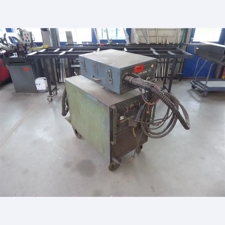 factory and office equipment from the steel and metal construction sector, welding technology<br>-1