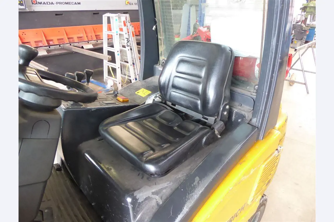 Equipamento operacional e comercial no domínio da construção em aço e metal, tecnologia de soldadura<br>-5