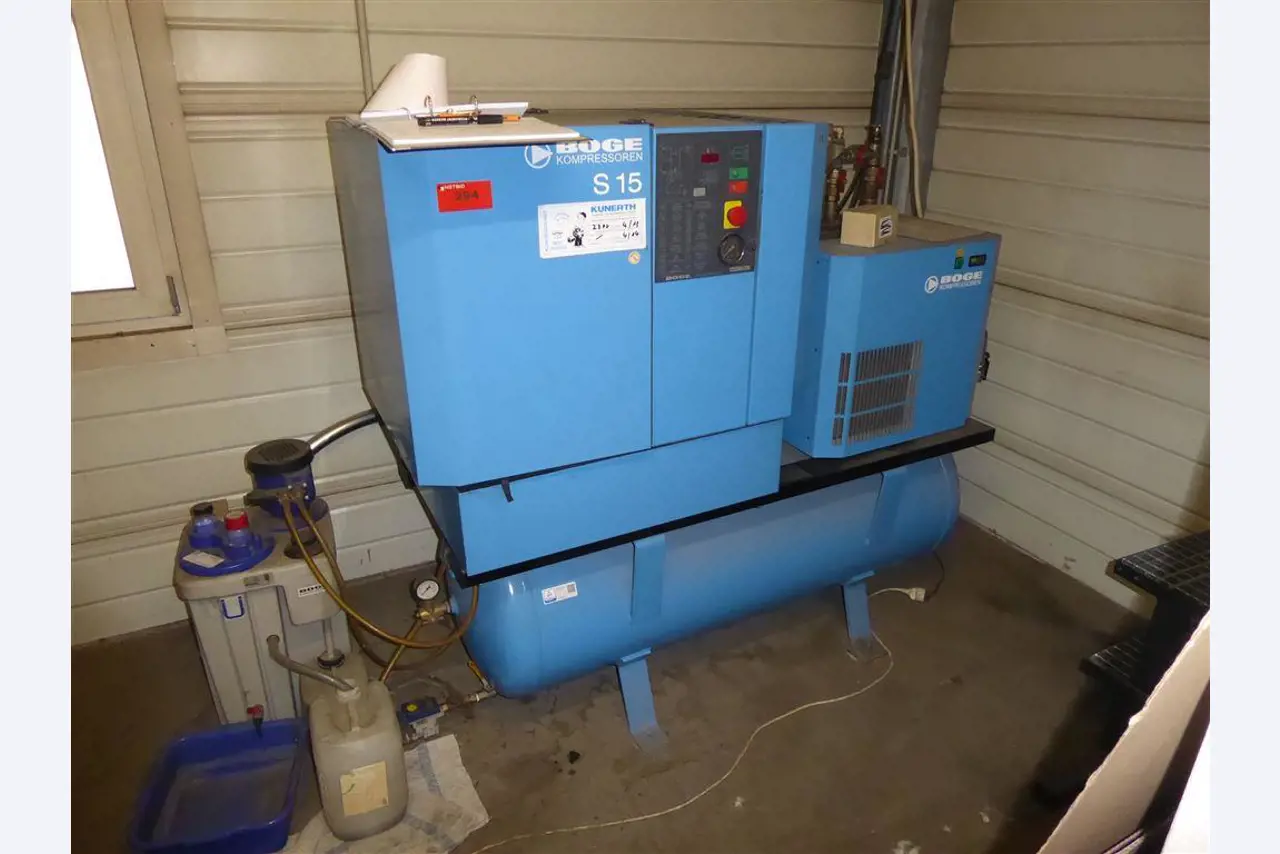 Equipamento operacional e comercial no domínio da construção em aço e metal, tecnologia de soldadura<br>-1