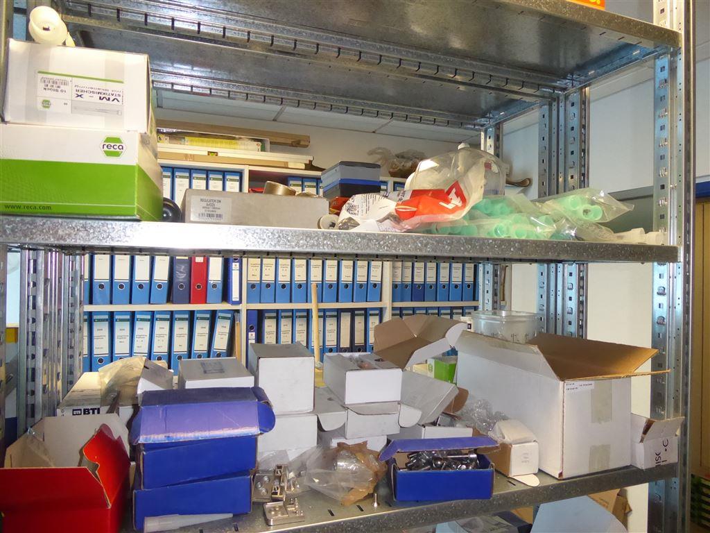 Equipamento operacional e comercial no domínio da construção em aço e metal, tecnologia de soldadura<br>-11