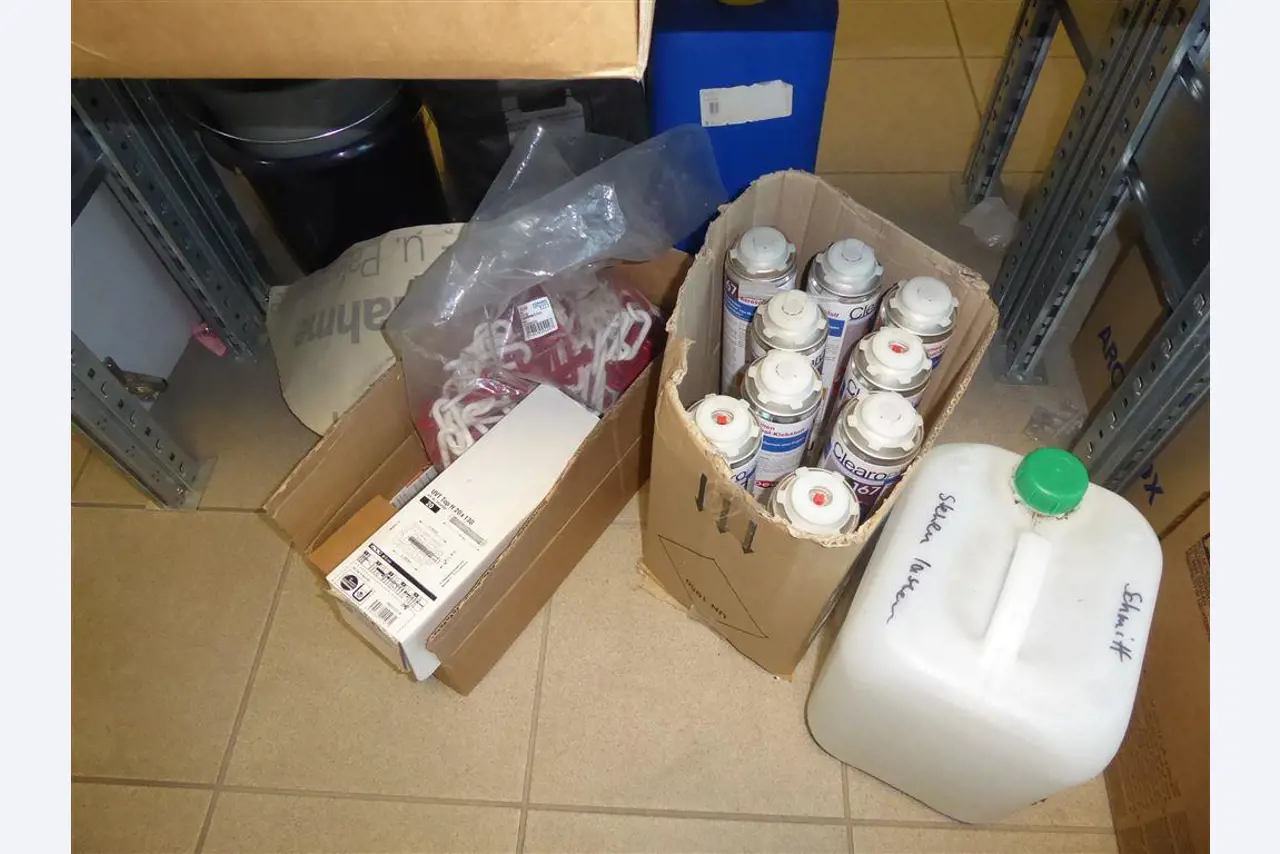 Equipamento operacional e comercial no domínio da construção em aço e metal, tecnologia de soldadura<br>-13