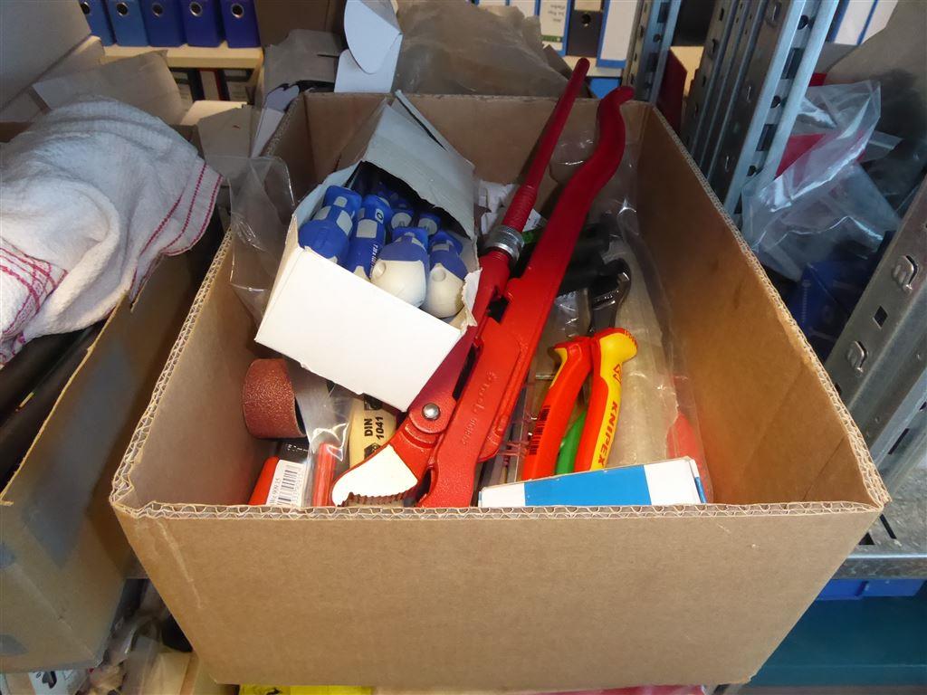 Equipamento operacional e comercial no domínio da construção em aço e metal, tecnologia de soldadura<br>-15