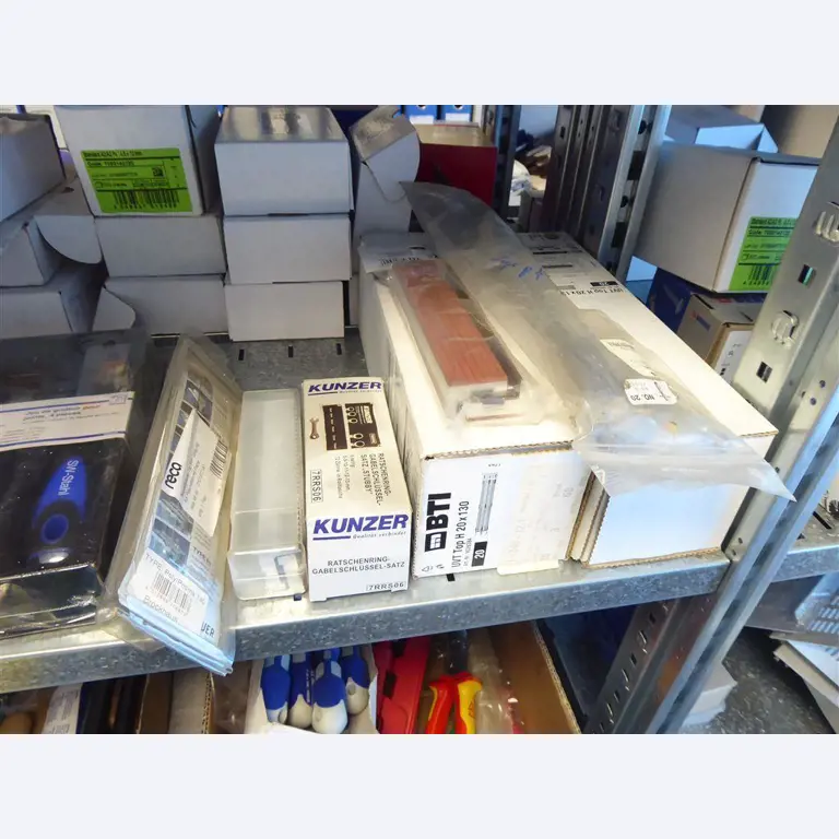 Equipamento operacional e comercial no domínio da construção em aço e metal, tecnologia de soldadura<br>-4