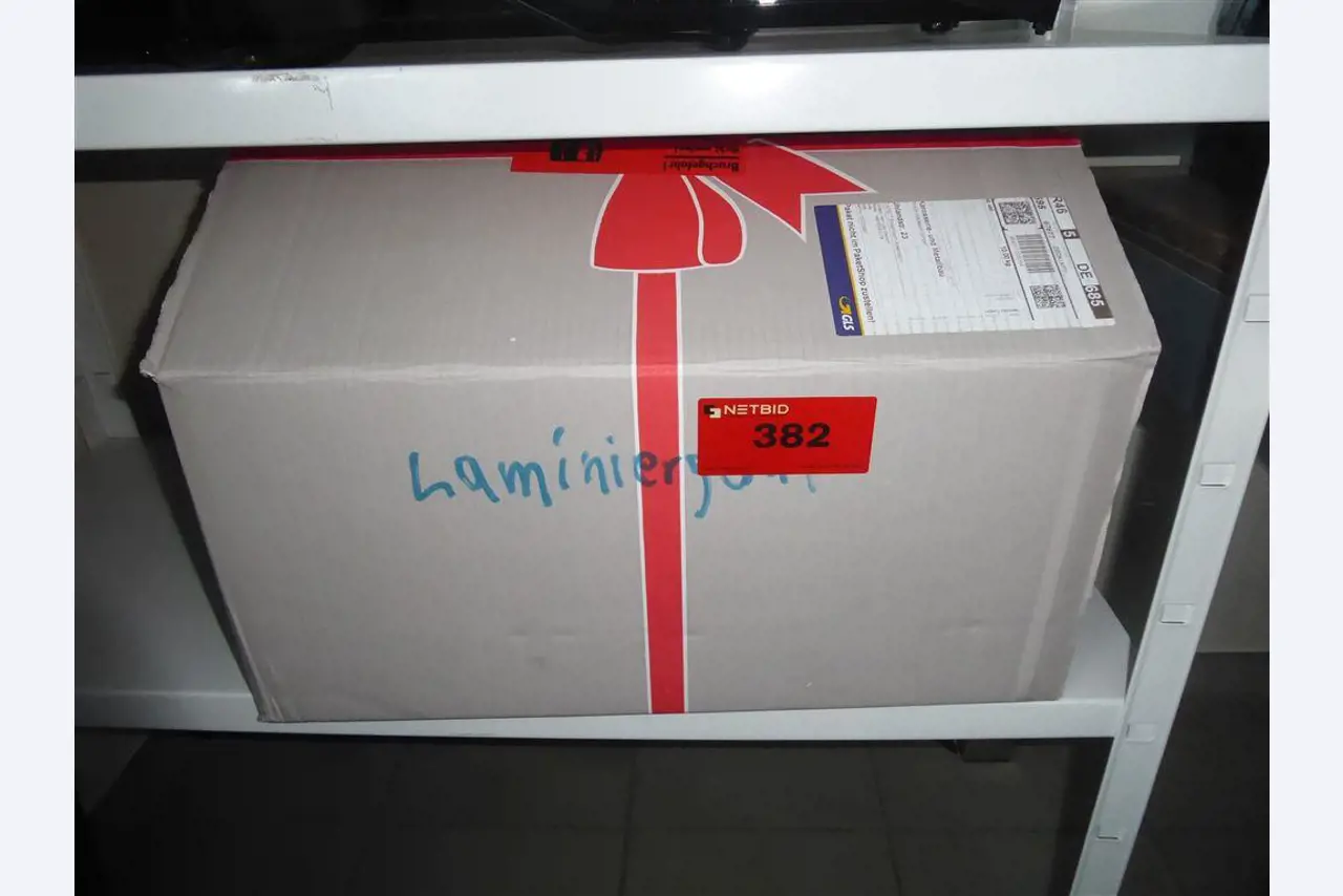 Betriebs- und Geschäftsausstattung aus dem Bereich Stahl- und Metallbau, Schweißtechnik<br>-2