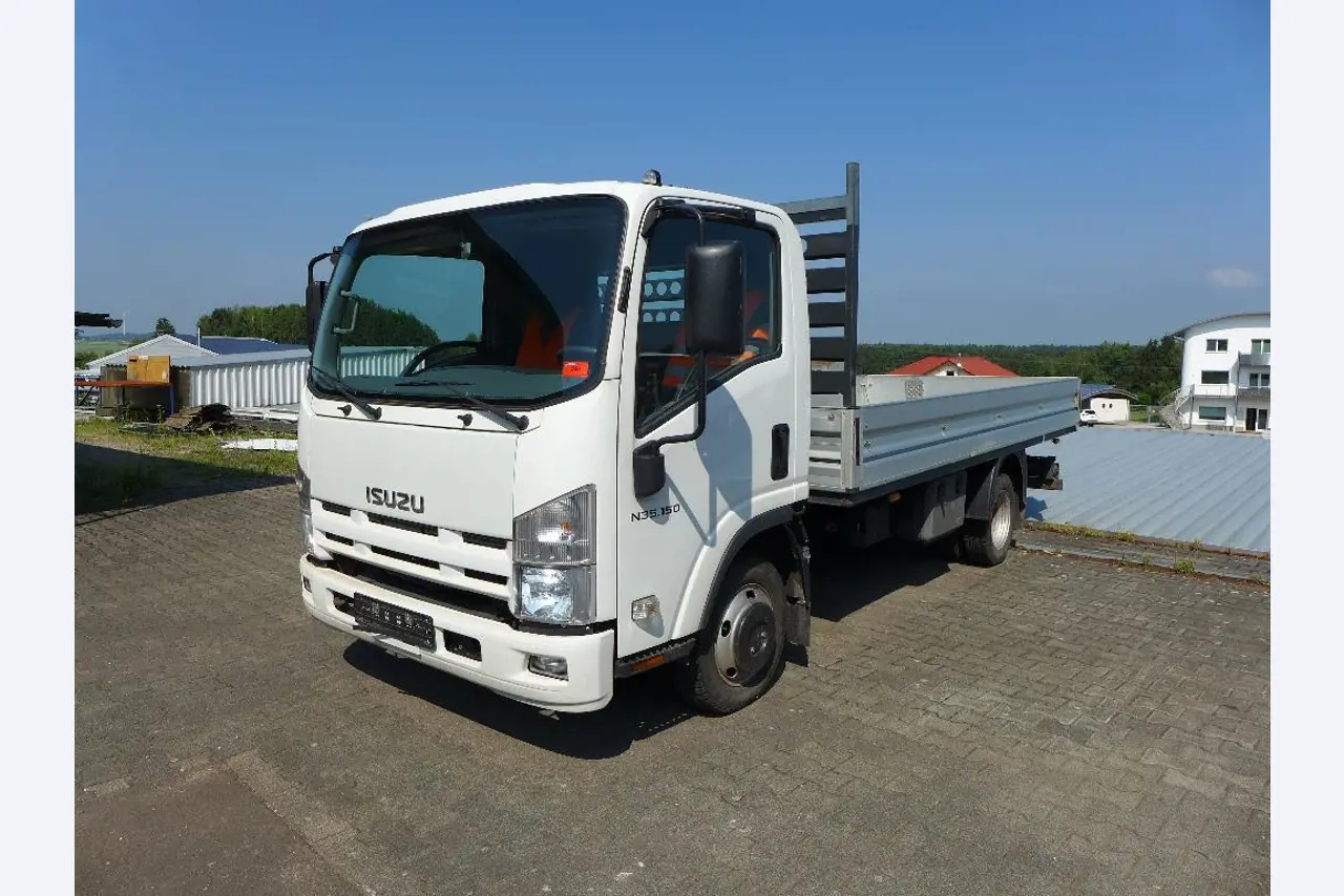 Equipamento operacional e comercial no domínio da construção em aço e metal, tecnologia de soldadura<br>-1