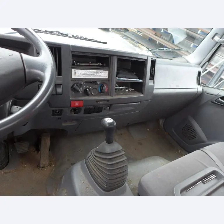 Equipamento operacional e comercial no domínio da construção em aço e metal, tecnologia de soldadura<br>-19