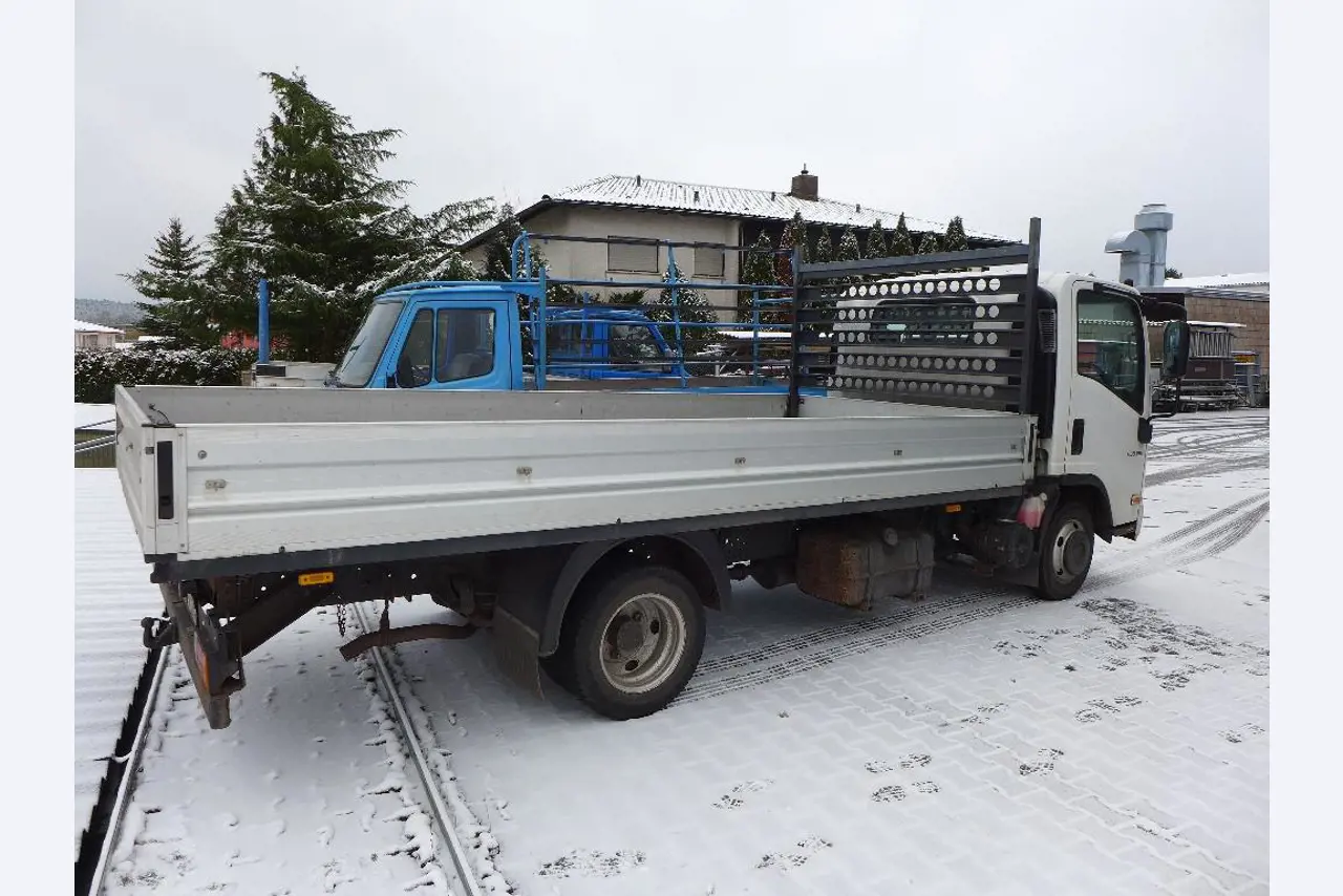 Equipamento operacional e comercial no domínio da construção em aço e metal, tecnologia de soldadura<br>-4