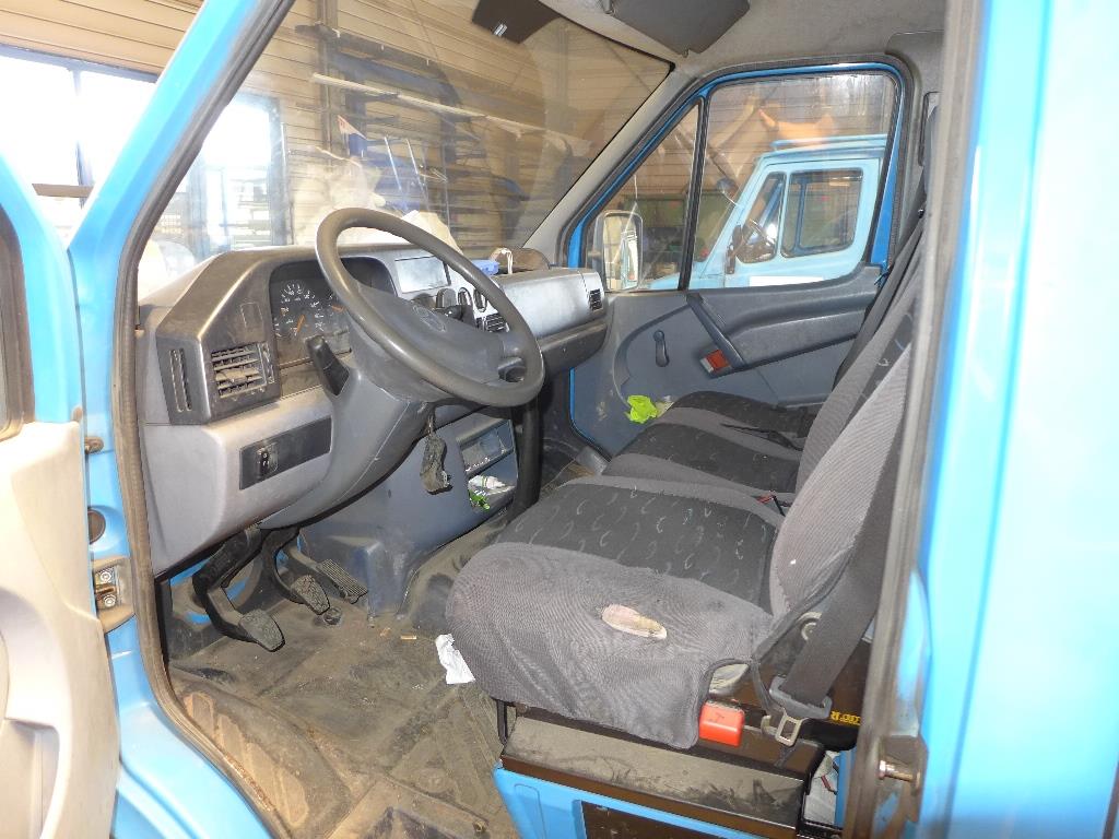 Equipamento operacional e comercial no domínio da construção em aço e metal, tecnologia de soldadura<br>-10