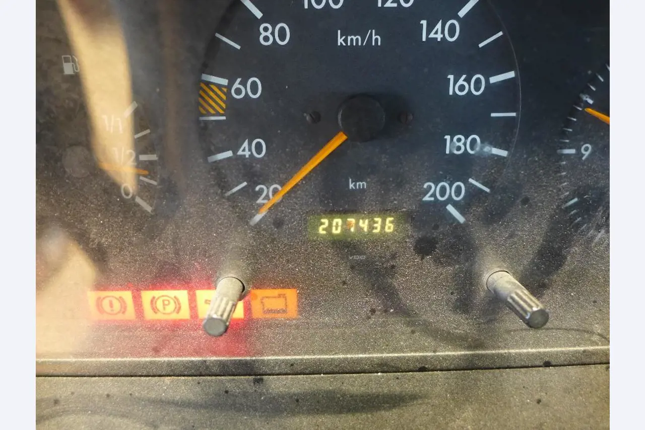 Equipamento operacional e comercial no domínio da construção em aço e metal, tecnologia de soldadura<br>-11