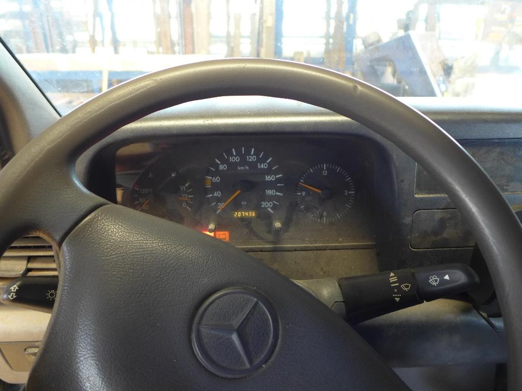 Equipamento operacional e comercial no domínio da construção em aço e metal, tecnologia de soldadura<br>-12