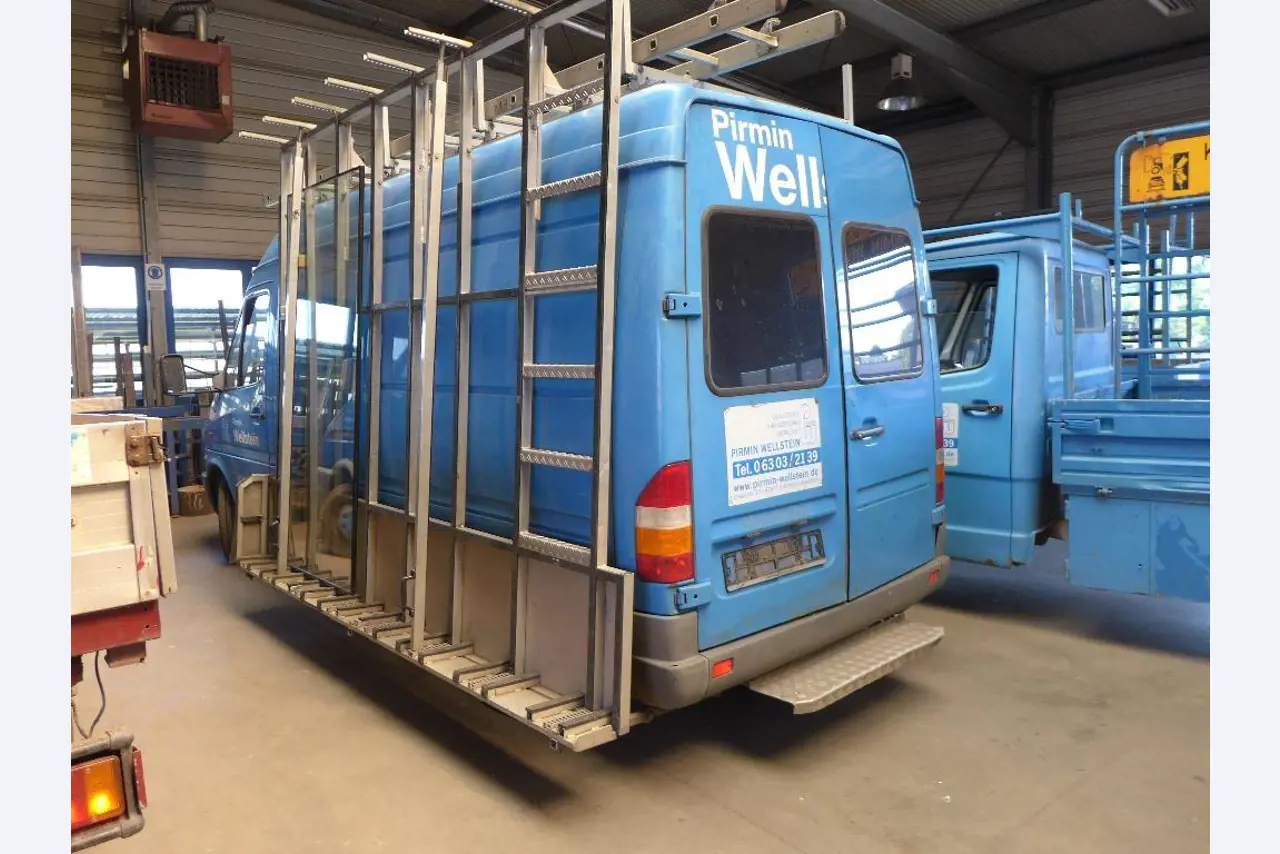 Equipamento operacional e comercial no domínio da construção em aço e metal, tecnologia de soldadura<br>-6