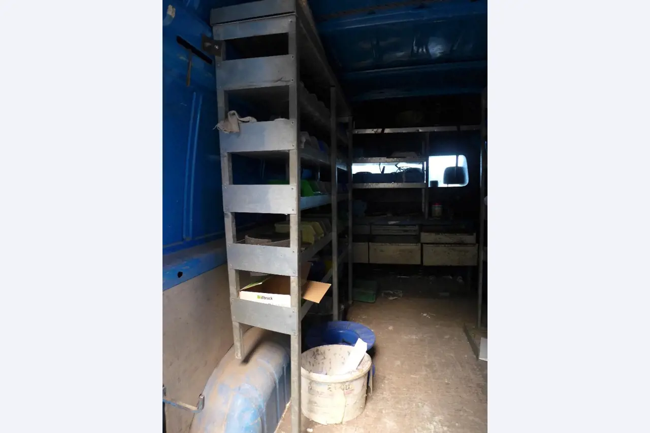 Equipamento operacional e comercial no domínio da construção em aço e metal, tecnologia de soldadura<br>-8