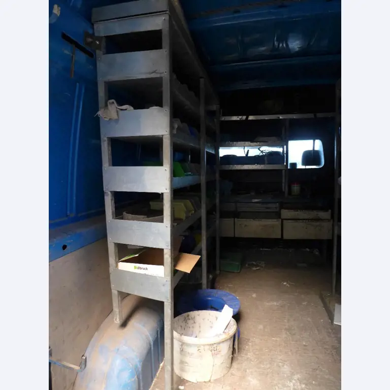 Equipamento operacional e comercial no domínio da construção em aço e metal, tecnologia de soldadura<br>-8