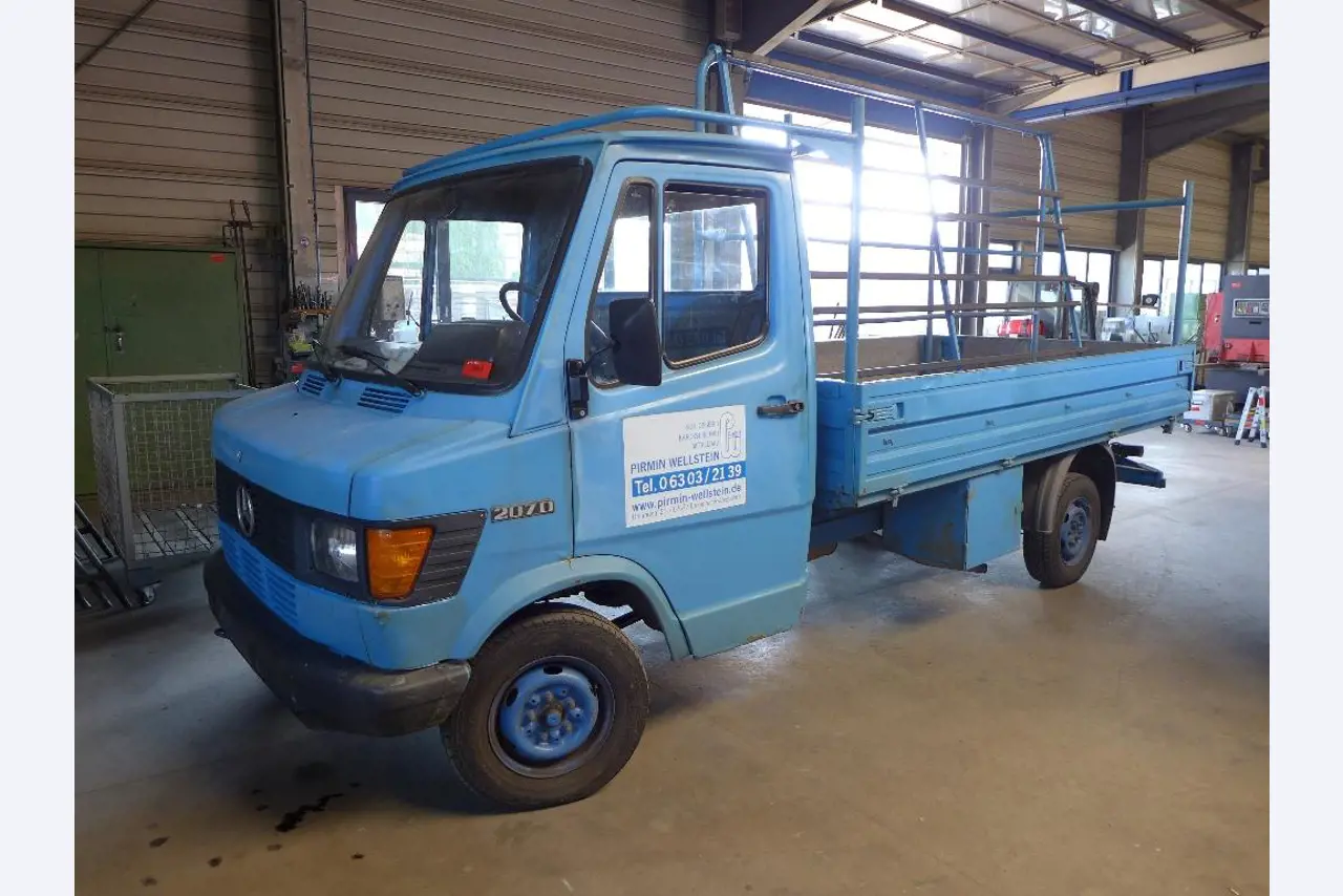 Equipamento operacional e comercial no domínio da construção em aço e metal, tecnologia de soldadura<br>-1