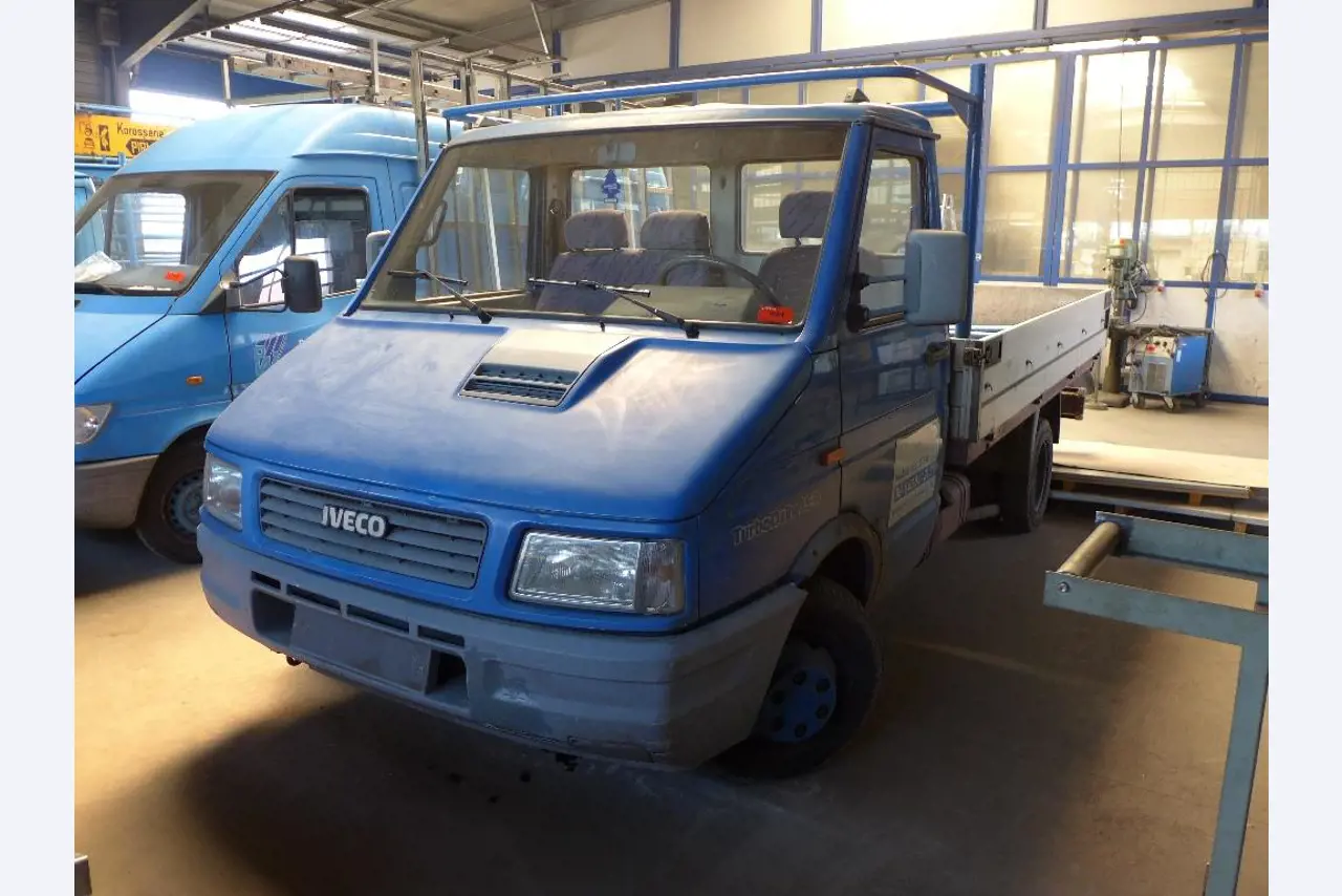 Equipamento operacional e comercial no domínio da construção em aço e metal, tecnologia de soldadura<br>-1