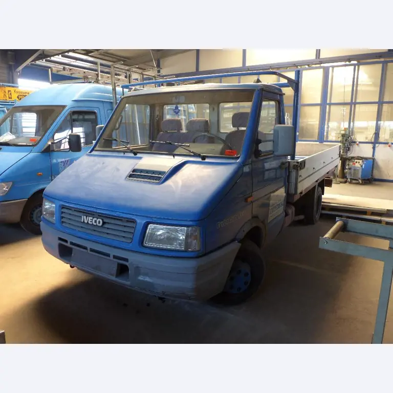 Equipamento operacional e comercial no domínio da construção em aço e metal, tecnologia de soldadura<br>-1