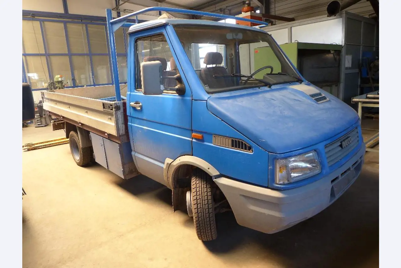 Equipamento operacional e comercial no domínio da construção em aço e metal, tecnologia de soldadura<br>-2