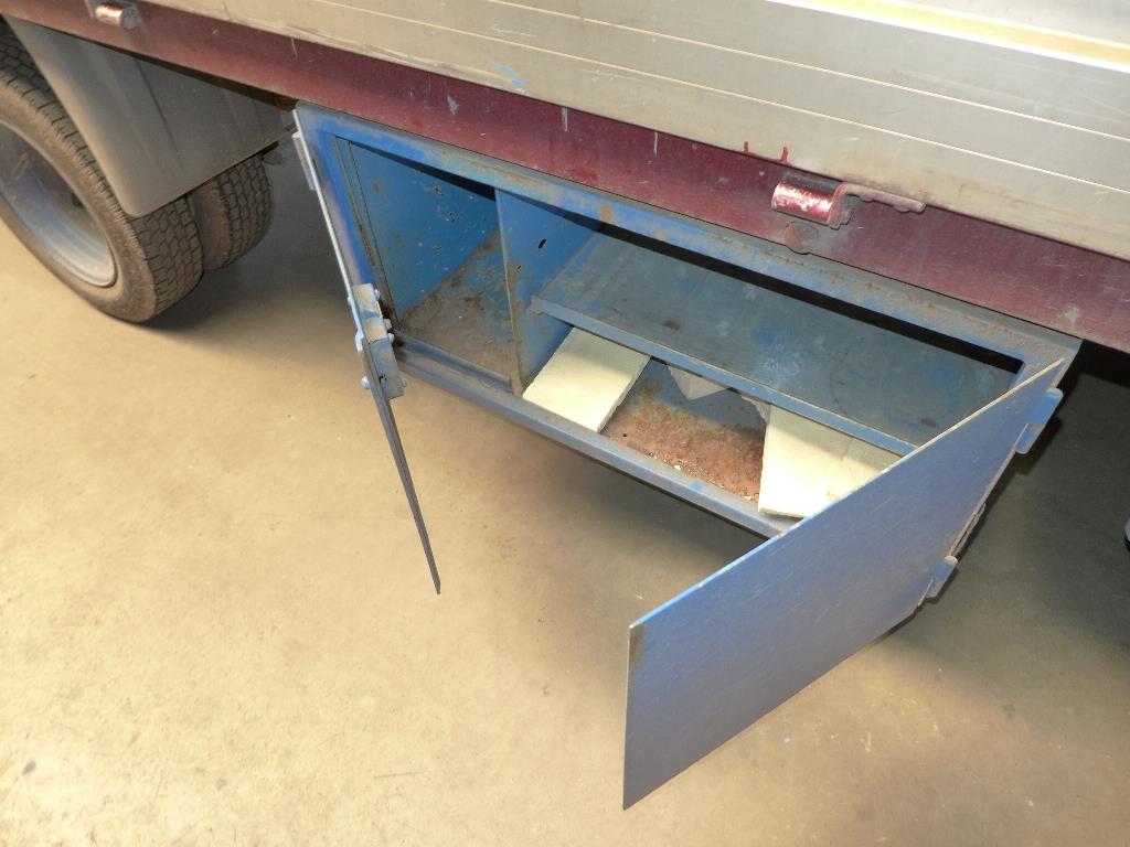 Equipamento operacional e comercial no domínio da construção em aço e metal, tecnologia de soldadura<br>-9