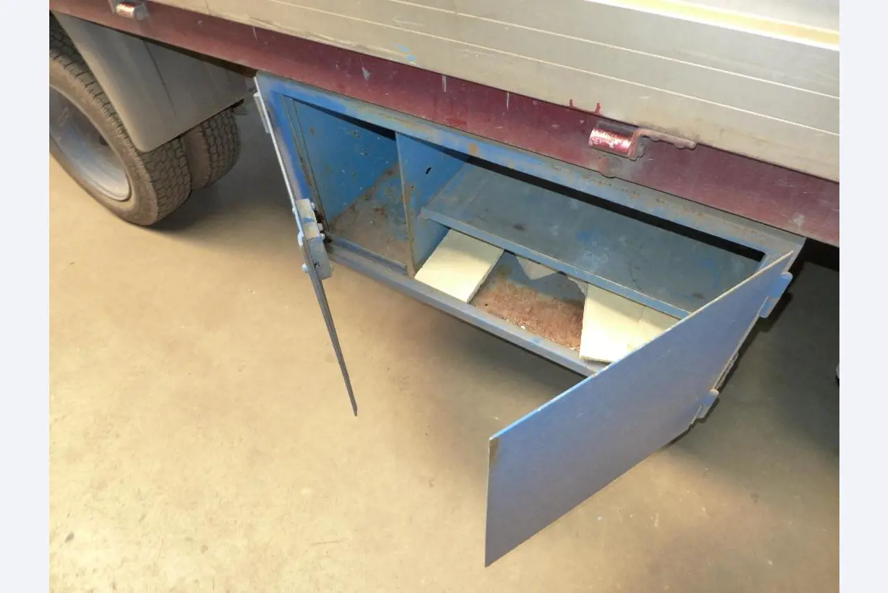 Equipamento operacional e comercial no domínio da construção em aço e metal, tecnologia de soldadura<br>-9