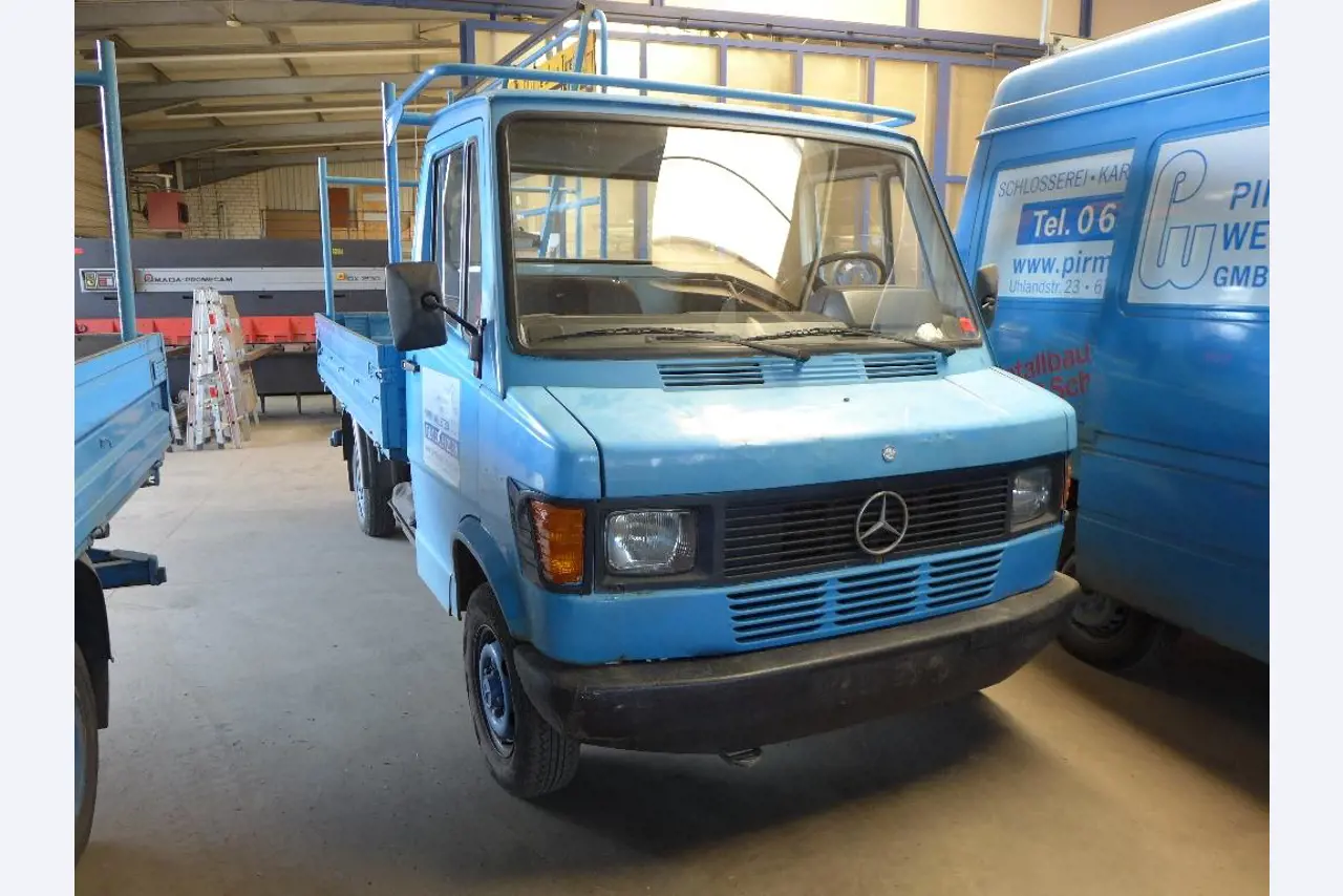 Equipamento operacional e comercial no domínio da construção em aço e metal, tecnologia de soldadura<br>-1