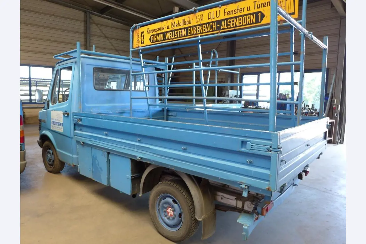 Equipamento operacional e comercial no domínio da construção em aço e metal, tecnologia de soldadura<br>-3