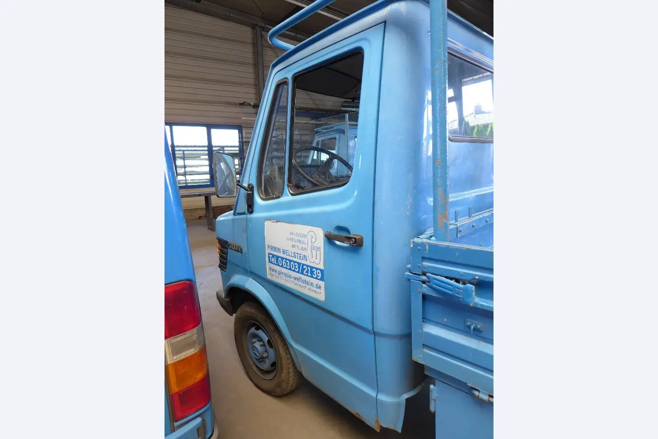 Equipamento operacional e comercial no domínio da construção em aço e metal, tecnologia de soldadura<br>-4