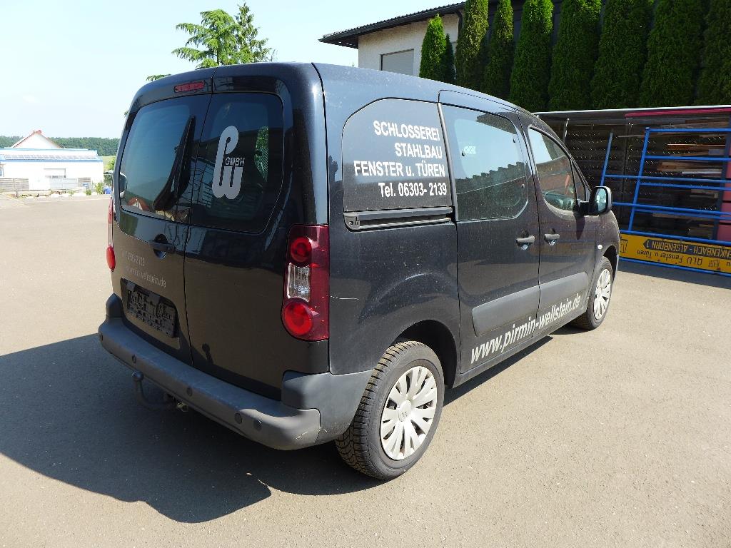 Equipamento operacional e comercial no domínio da construção em aço e metal, tecnologia de soldadura<br>-11