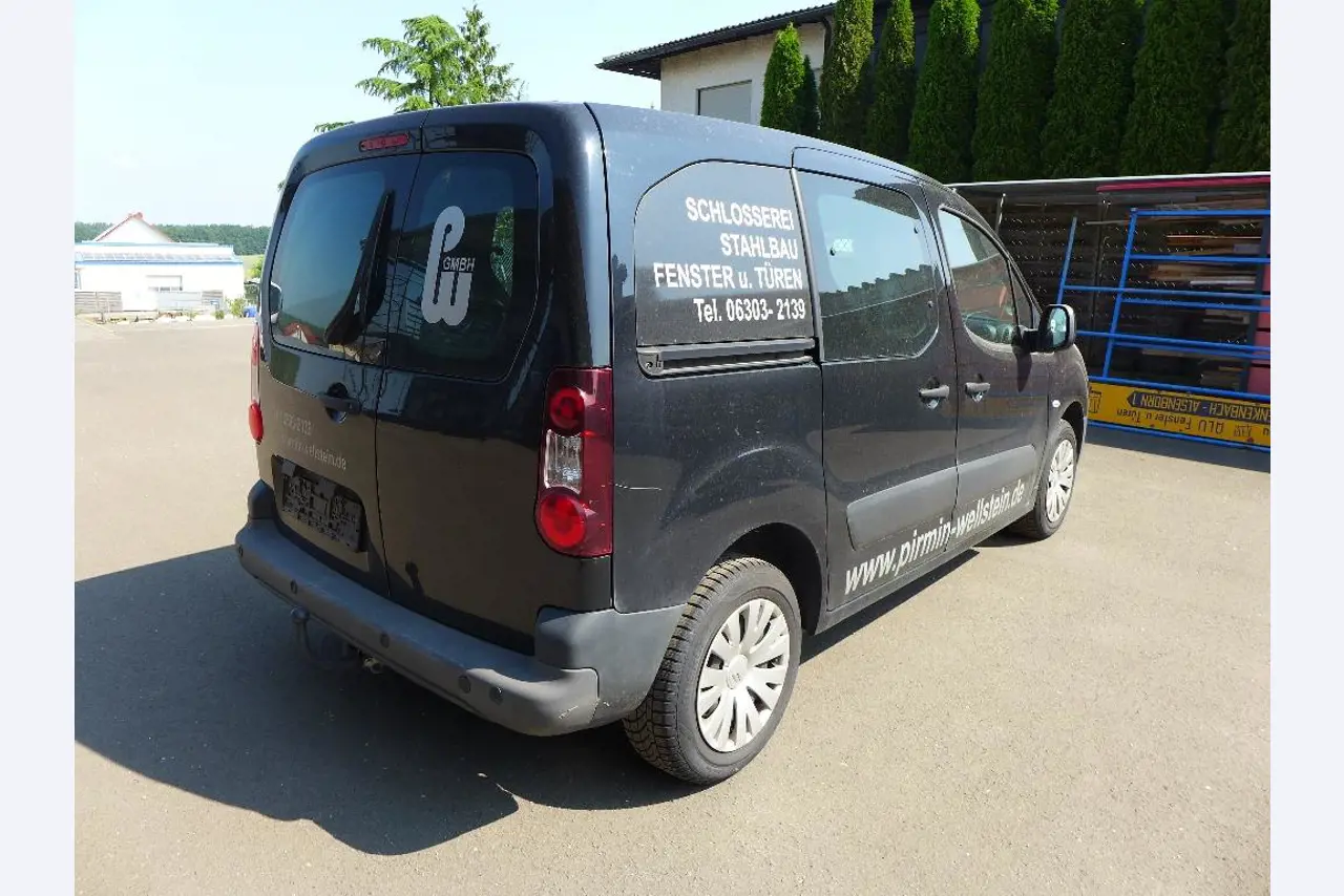 Equipamento operacional e comercial no domínio da construção em aço e metal, tecnologia de soldadura<br>-11