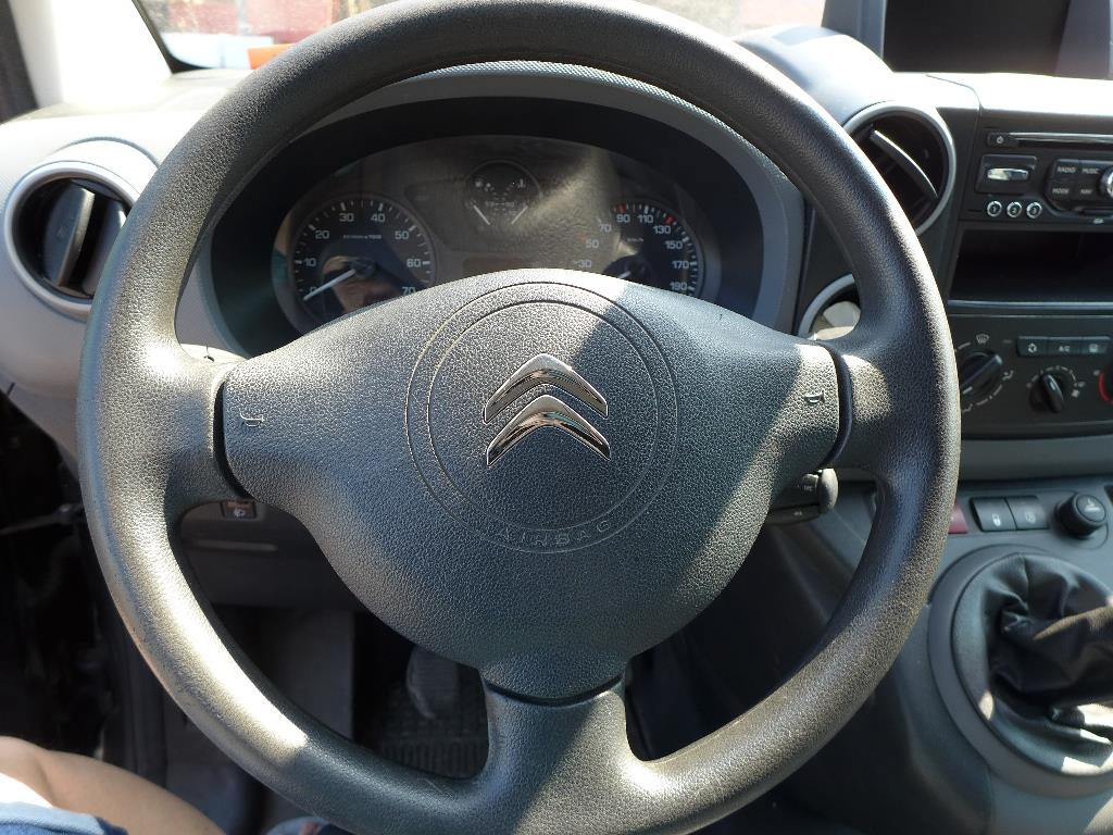 Equipamento operacional e comercial no domínio da construção em aço e metal, tecnologia de soldadura<br>-15