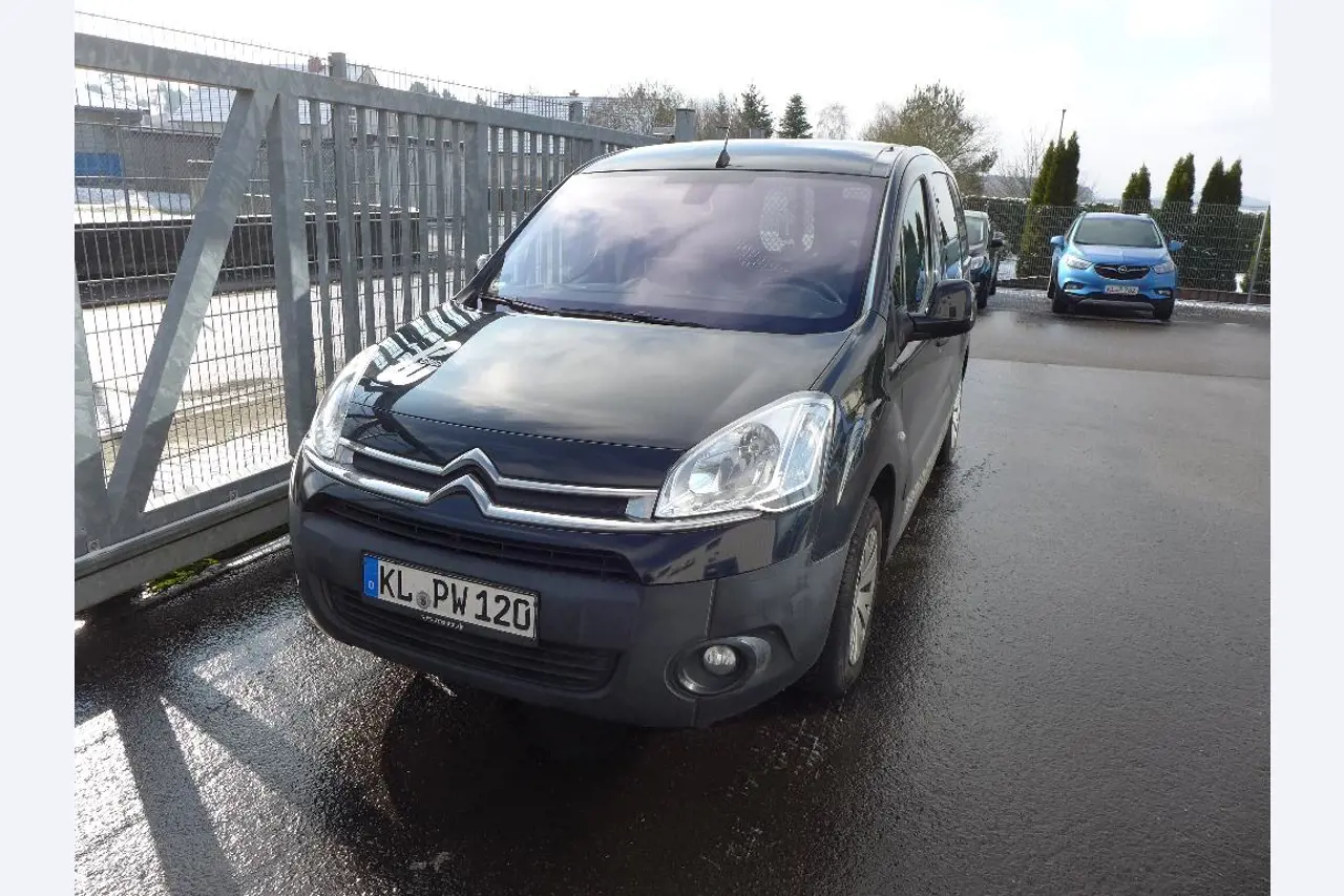 Equipamento operacional e comercial no domínio da construção em aço e metal, tecnologia de soldadura<br>-4