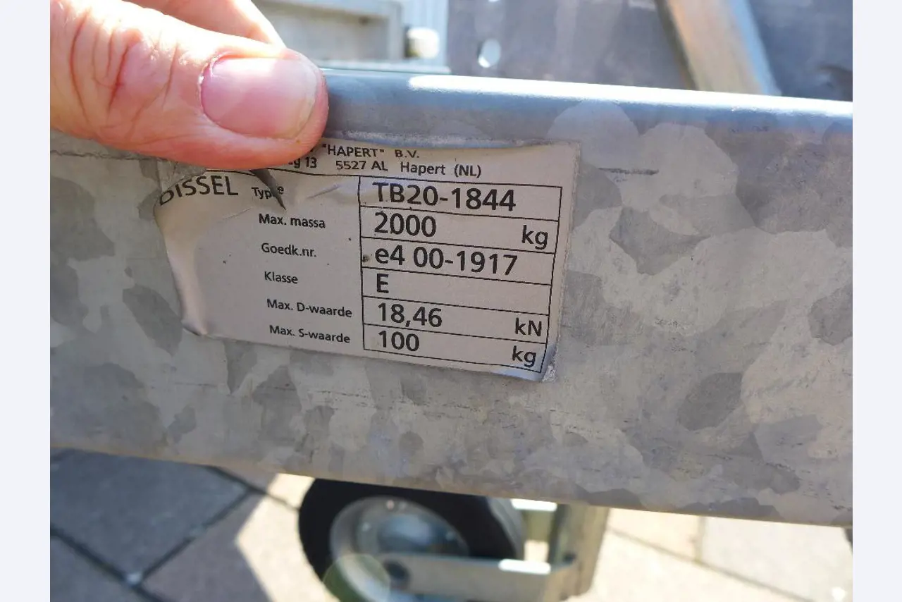 Equipamento operacional e comercial no domínio da construção em aço e metal, tecnologia de soldadura<br>-7