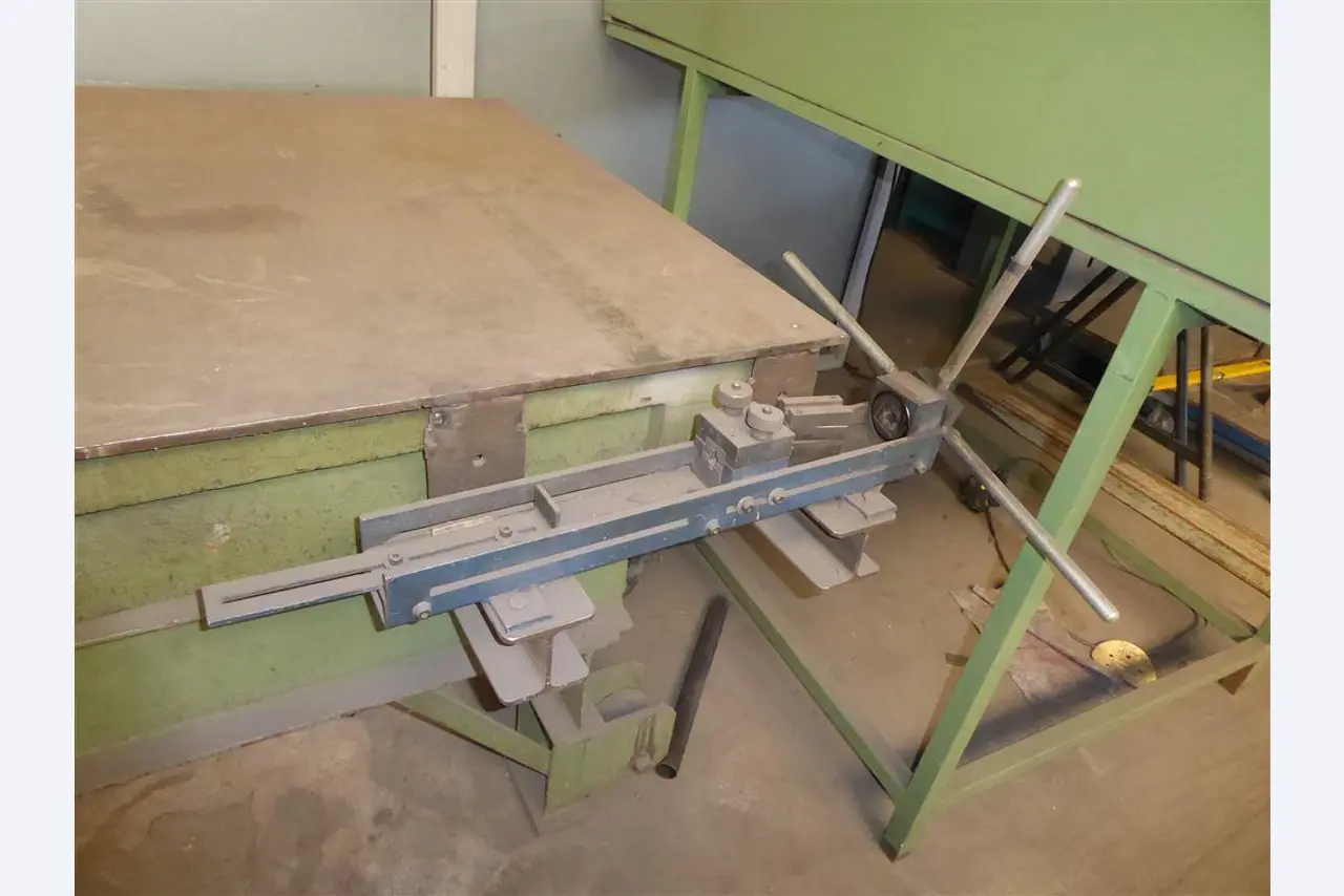 Betriebs- und Geschäftsausstattung aus dem Bereich Stahl- und Metallbau, Schweißtechnik<br>-3