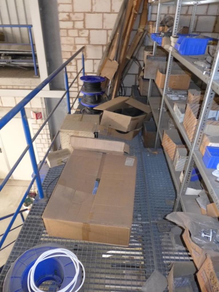 Equipamento operacional e comercial no domínio da construção em aço e metal, tecnologia de soldadura<br>-22