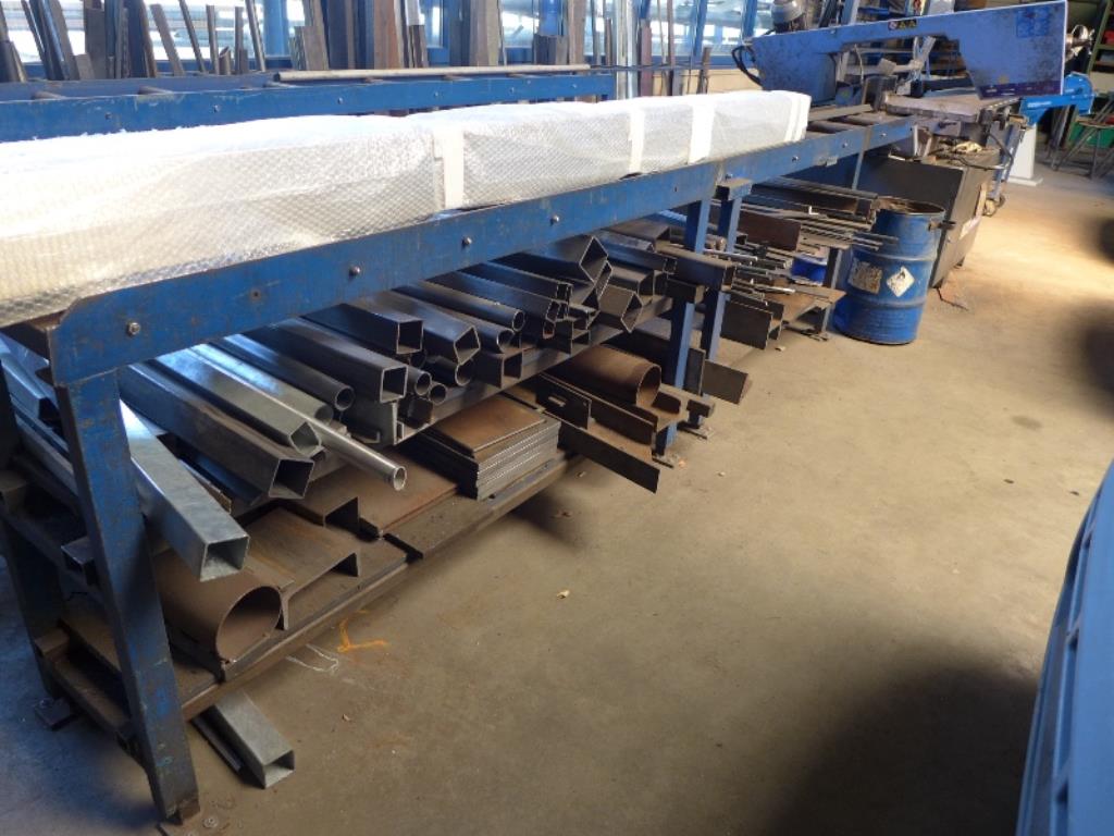 Equipamento operacional e comercial no domínio da construção em aço e metal, tecnologia de soldadura<br>-6