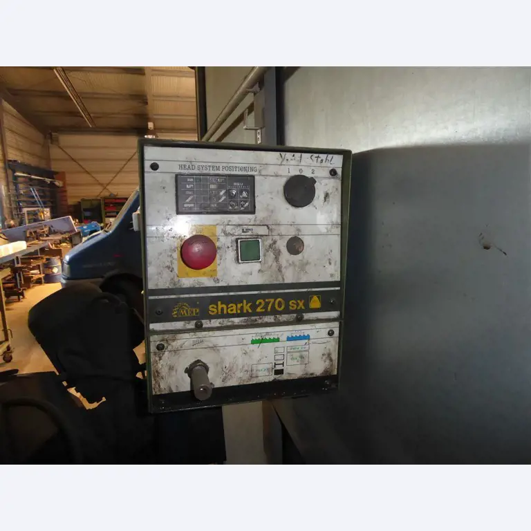 Equipement d'entreprise et de commerce dans le domaine de la construction métallique et de la soudure<br>.-4