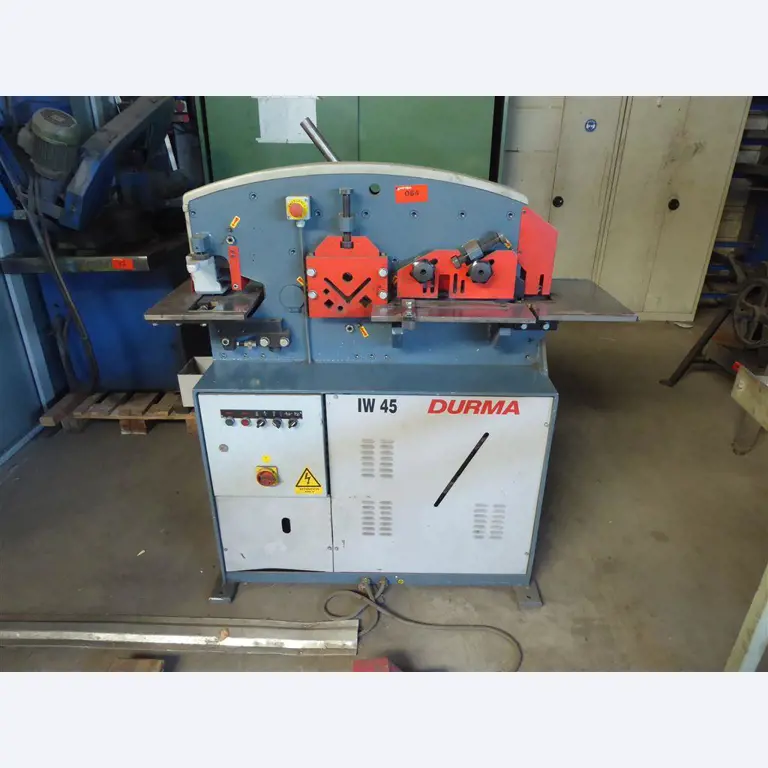 Equipamento operacional e comercial no domínio da construção em aço e metal, tecnologia de soldadura<br>-2