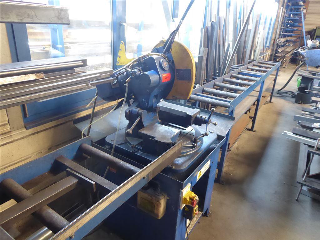 Equipamento operacional e comercial no domínio da construção em aço e metal, tecnologia de soldadura<br>-4