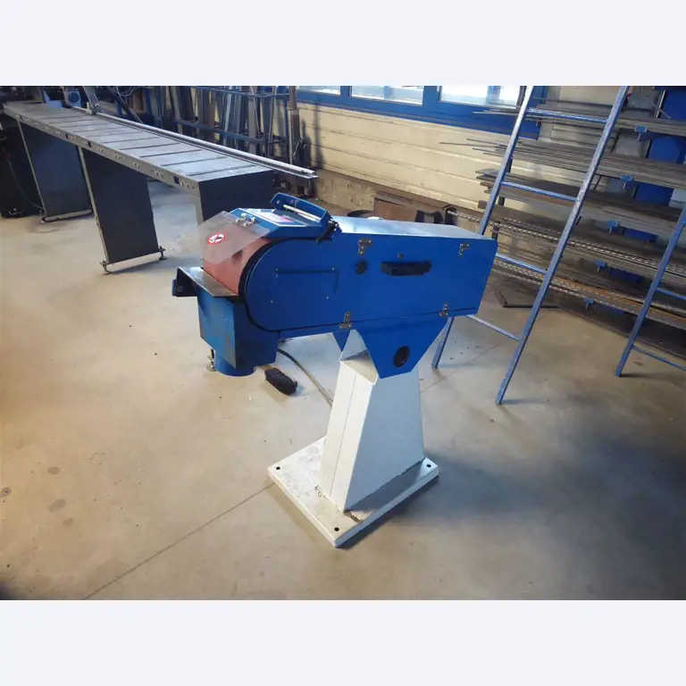 Betriebs- und Geschäftsausstattung aus dem Bereich Stahl- und Metallbau, Schweißtechnik<br>-2