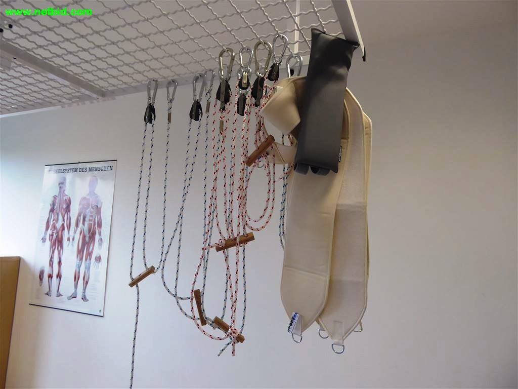 
Therapiegeräte sowie die Betriebs- und Geschäftsausstattung<br>
-2